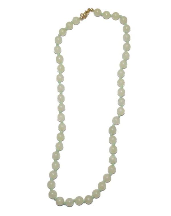 collier jade boules