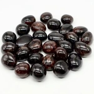 Grenat Poli : Force et Passion pour Votre Énergie