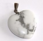 pendentif coeur howlite