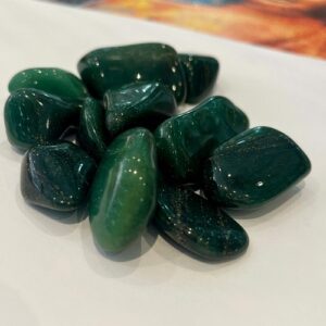 Pierre naturelle Aventurine verte