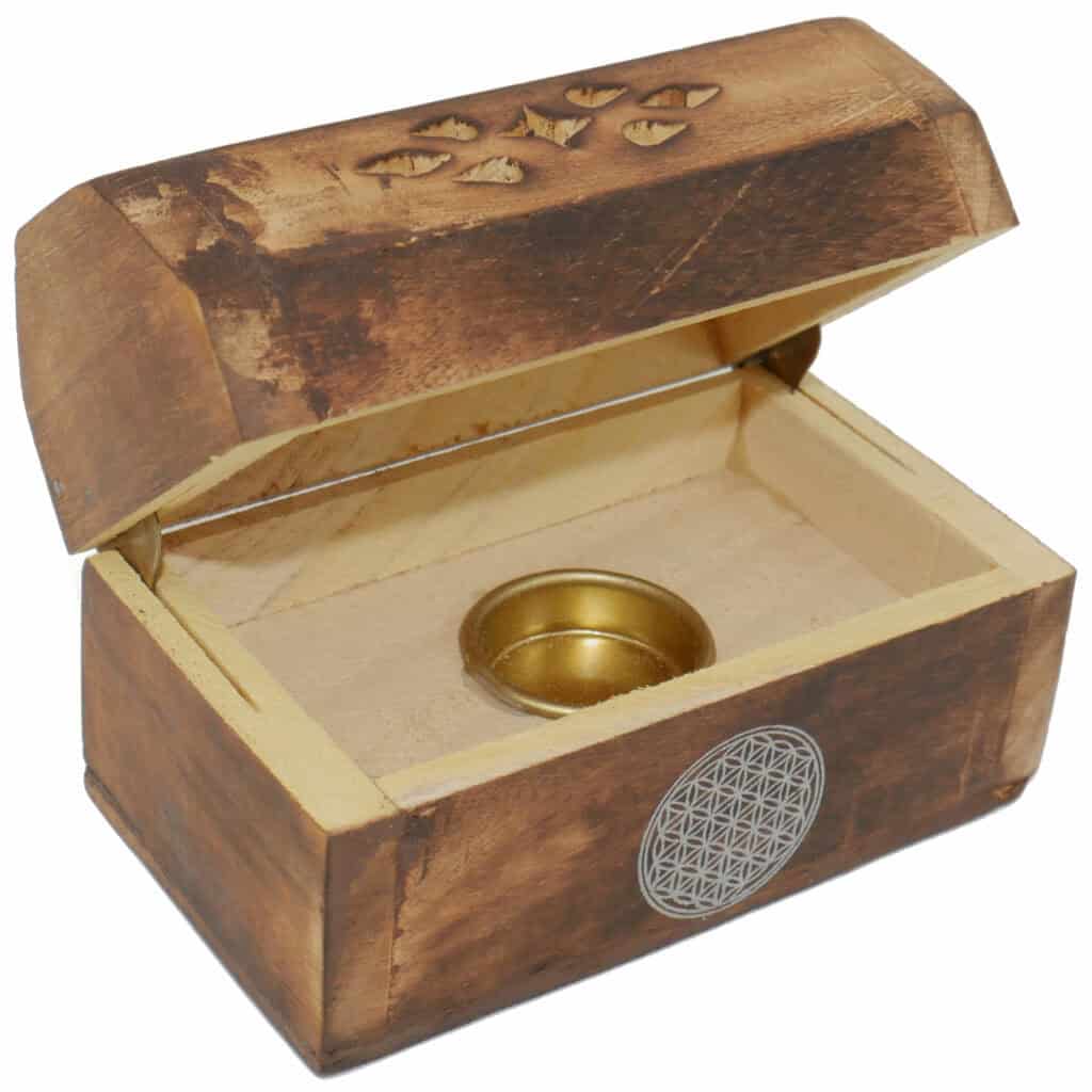 porte encens cones en bois avec fleur de vie