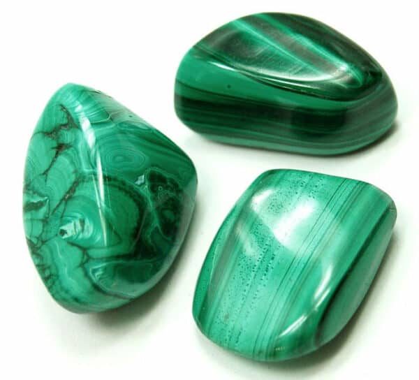 Malachite polie naturelle – Pierre roulée verte