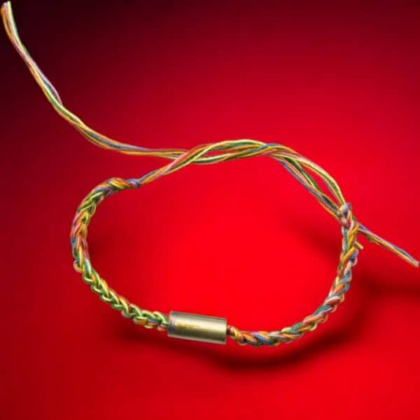 Bracelet Thaï sacré Sai Sin Béni en coton tressé