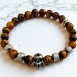 Bracelet Œil de Tigre Style Motard – Puissance, Protection et Esprit Libre