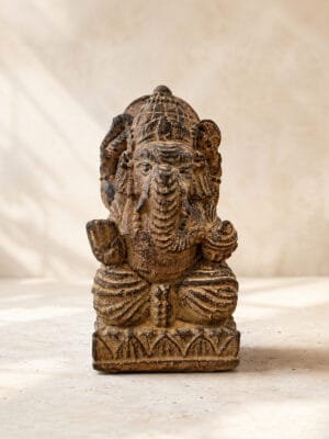 Statuette Ganesh en terre cuite d’Indonésie – 14 cm